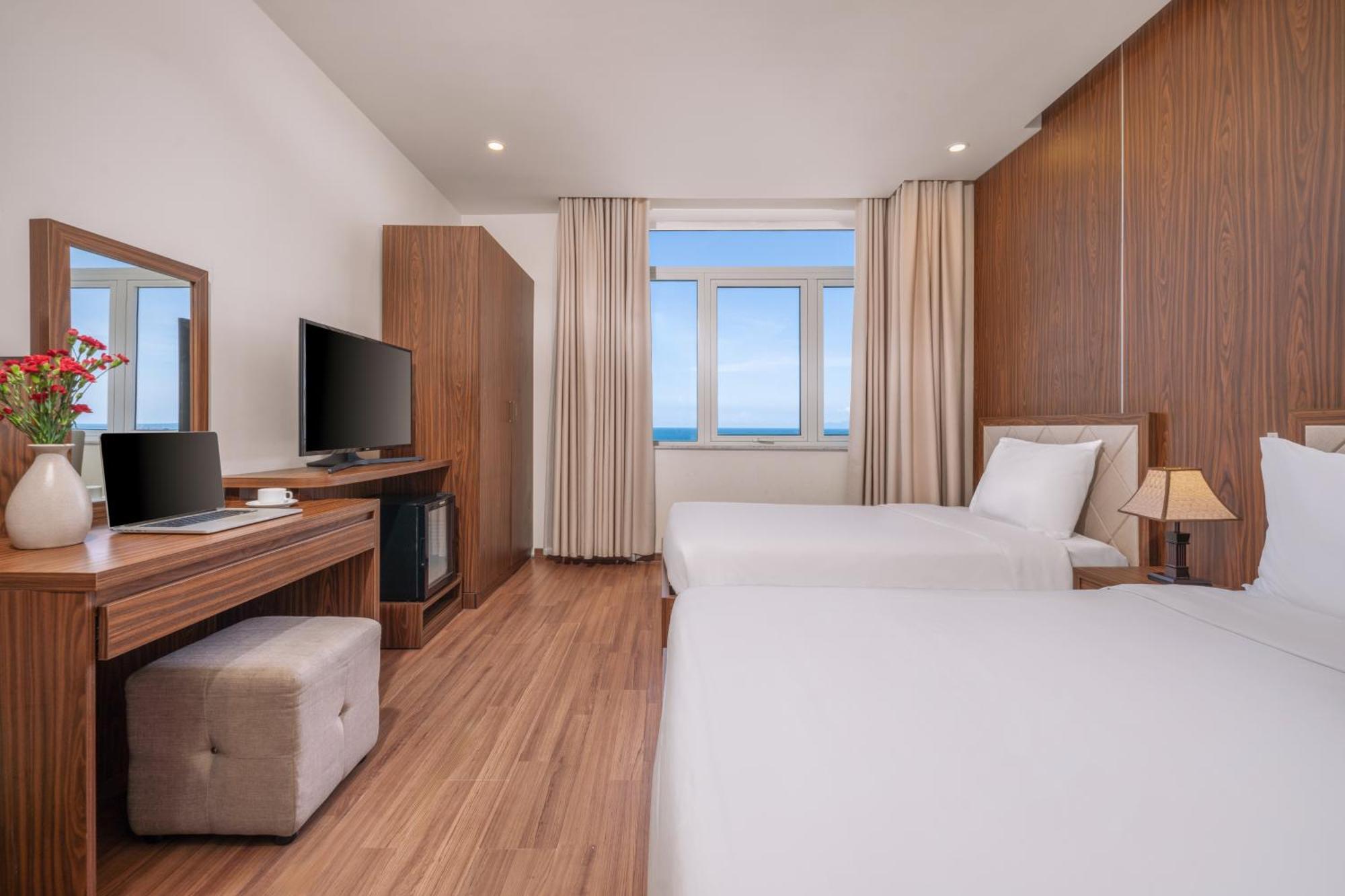 De Lamour Hotel Da Nang Exteriör bild